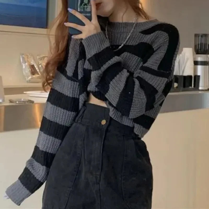 Korean Style Striped Cropped Sweater Women Vintage Oversize Knit Jumper Female Autumn Long Sleeve O-neck Pullovers Tops