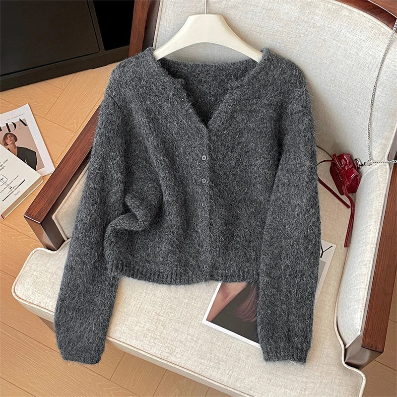 Women Beige Cardigan Cozy Sweater Harajuku Vintage Korean Y2k Long Sleeves V-Neck Cashmere Sweaters Jumper 2000s Clothes Autumn