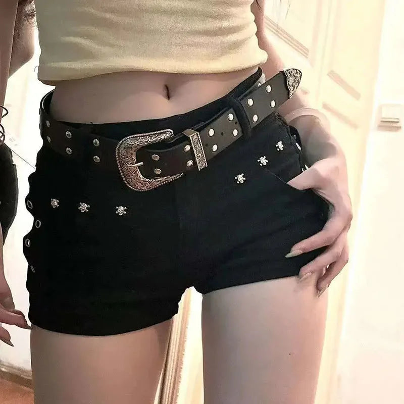 Black Sexy Low Waist Y2K Jean Shorts Woman Punk Gothic Popular Denim Super Shorts Female Korean Fashion Slin Fit Hot Short Pants