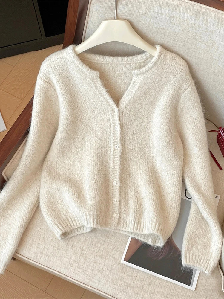 Women Beige Cardigan Cozy Sweater Harajuku Vintage Korean Y2k Long Sleeves V-Neck Cashmere Sweaters Jumper 2000s Clothes Autumn