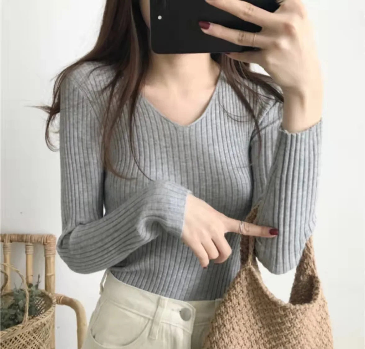 2025 Korean Autumn Winter V Neck Sweater Fashion Casual Long Sleeve Knitted Sweaters Solid Color Slim Pullovers Women Clothes